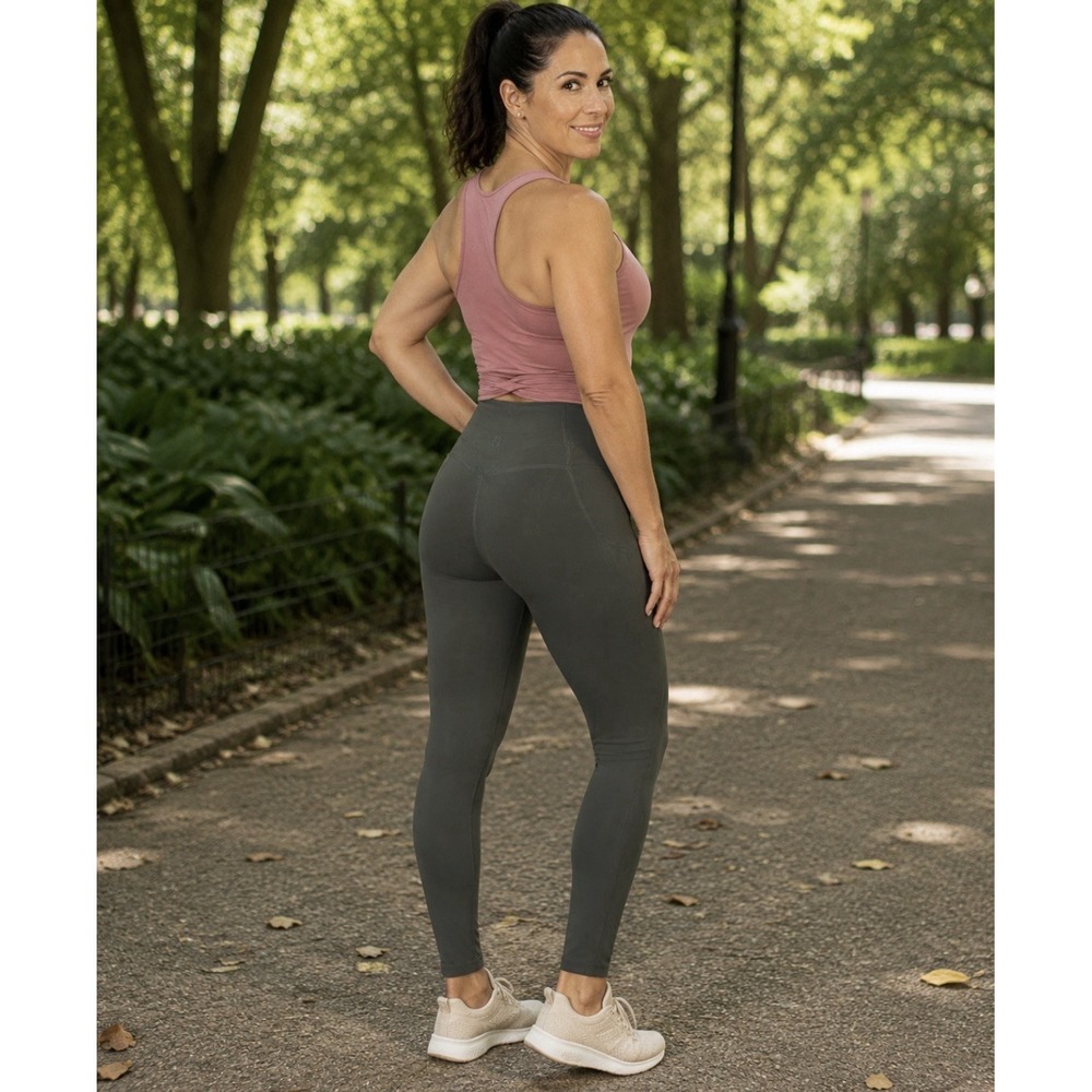 Buff Bunny Leggings Size Large olive green